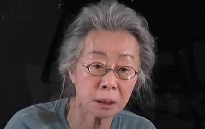 윤여정이 배우 염혜란의 연기를 극찬했다. [사진출처 = 유튜브 ‘십오야’ 영상 캡처]