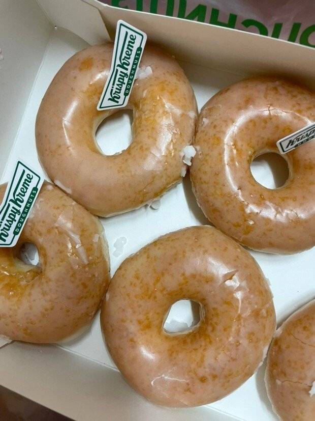 Internet_20250607_164603_1.jpeg 크리스피도넛 오리지널 우유크림필드 .jpg