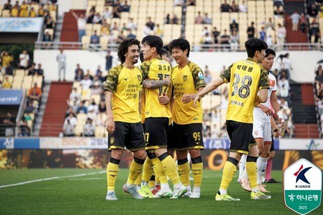 전남 드래곤즈./프로축구연맹