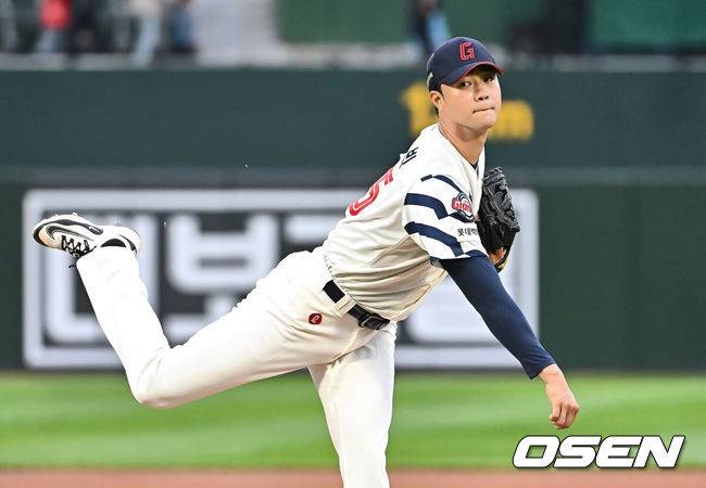 [OSEN=부산, 이석우 기자] 롯데 자이언츠 윤성빈 / foto0307@osen.co.kr