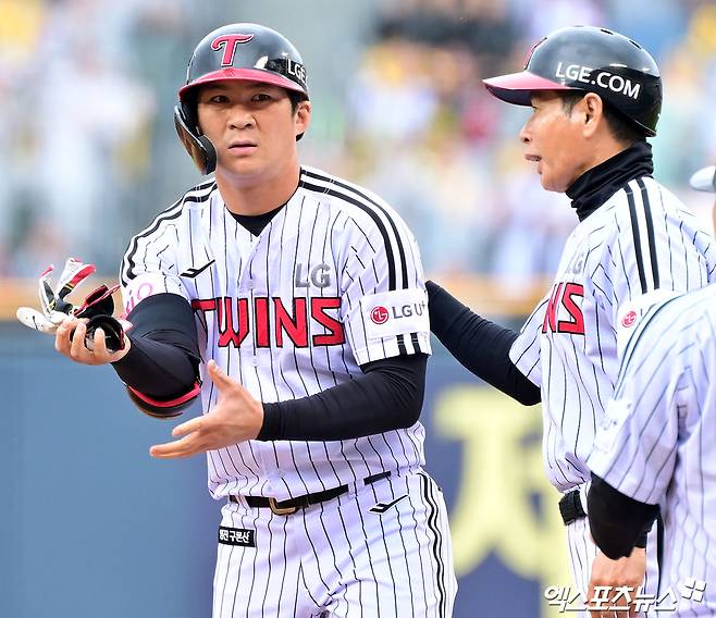 LG 트윈스 간판 유격수 오지환이 6일 서울 고척스카이돔에서 열린 2025 신한 SOL Bank KBO리그 키움 히어로즈와의 팀 간 7차전에서 7회초 대타로 출전, 2타수 무안타로 침묵했다. 사진 엑스포츠뉴스 DB