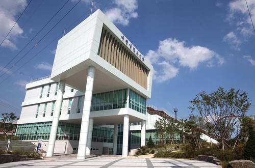 옥천군민도서관 [옥천군 제공. 재판매 및 DB금지]