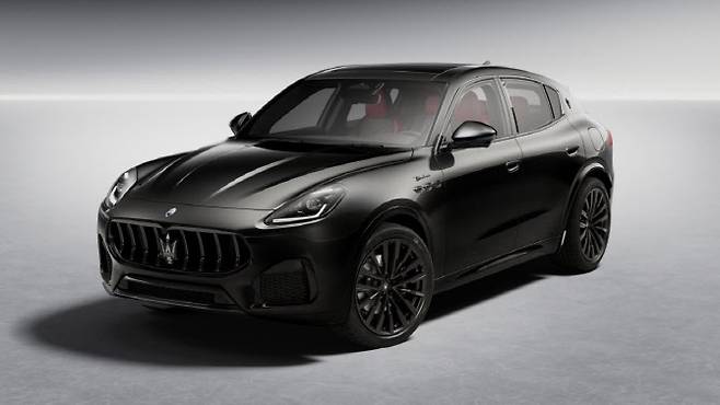 마세라티 그레칼레 네로 인피니토(Maserati Grecale Nero Infinito) 외관. (사진=마세라티)