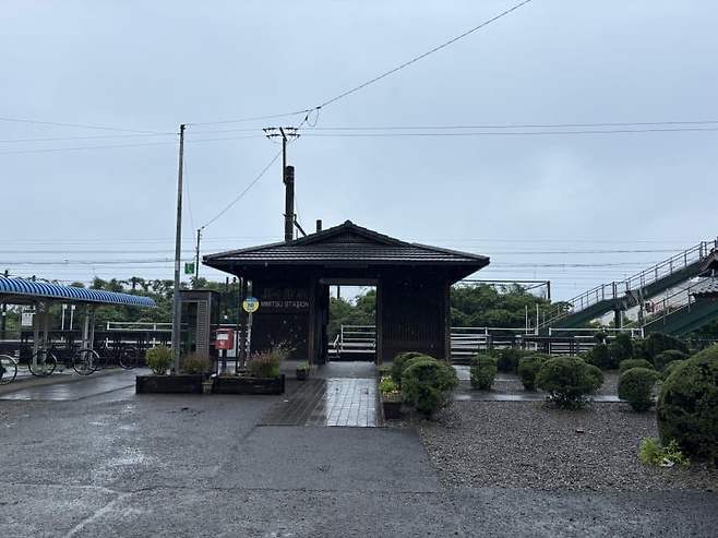 7decf571b1836af023e8f4e4379c70197647c1fbd938175d781104a51bd2f9386d4e1a971b544c0e37c4bdfaac8e2e1e2ed14d0972