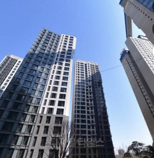 서울 잠원동 메이플자이 단지.                [네이버 거리뷰]