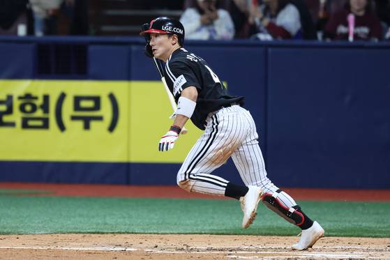 8일 고척 키움전에서 맹활약한 LG 신민재. 사진 LG 트윈스