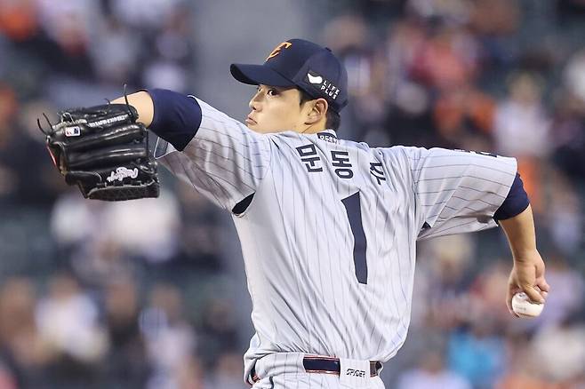 ▲ 피로도 관리차 2군에 내려간 문동주는 생각보다는 복귀 시점이 밀리고 있다 ⓒ연합뉴스