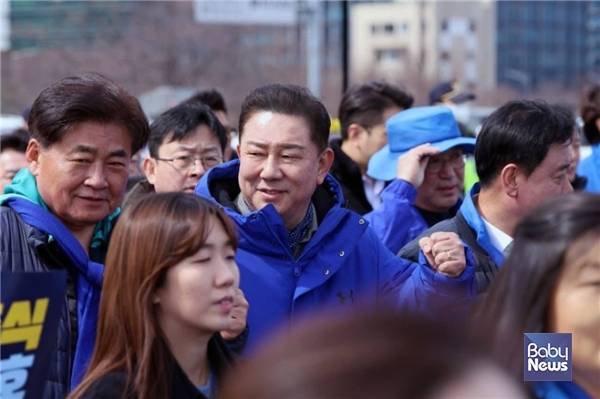 더불어민주당 원내대표 선거에 출마한 김병기 의원. ⓒ김병기