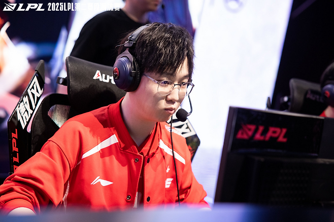 WE '카리스' 김홍조(사진=LPL)