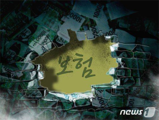 8일 보험업계에 따르면 올해 1분기에만 22개 보험사의 기본자본이 5조2942억 원 감소한 것으로 나타났다. 같은 기간 12개 생명보험사의 기본자본이 2조5642억 원 감소했고, 10개 손해보험사에서 2조7300억 원 감소했다. ⓒ News1 DB