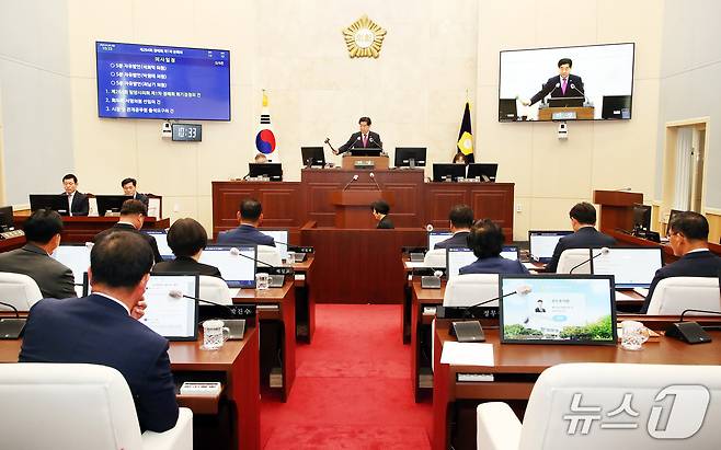 밀양시의회가 9일 제264회 1차 정례회 본회의를 열고 있다.(밀양시의회 제공. 재판매 및 DB금지)