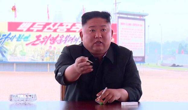 북한 김정은 국무위원장이 평양종합병원 건설현장을 현지지도했다고  조선중앙TV가 보도했다. /조선DB