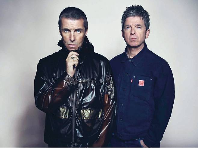 오아시스의 리암·노엘 갤러거 형제(사진제공 라이브네이션·Simon Emmett)