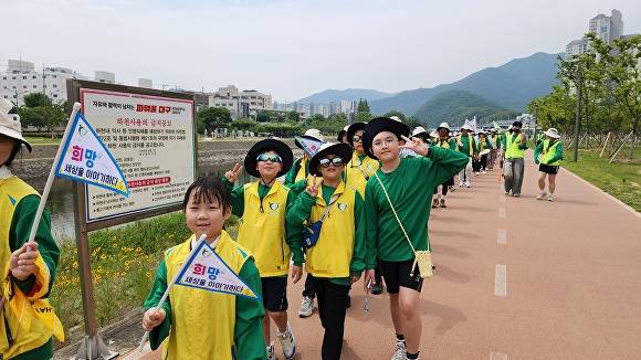 2025년 대구경북 희망! 세상을 이야기하다 소아암 사회 인식 전환 캠페인이 열리고 있다 [사진=(사)한국백혈병소아암협회 대구경북지회]