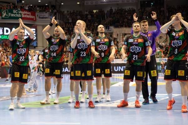 사진 2024/25 시즌 DAIKIN 남자 핸드볼 분데스리가 33라운드에서 승리한 마그데부르크 선수들, 사진 출처=마그데부르크