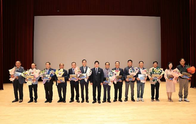 귀농어귀촌인 유치 우수마을 시상식. 고흥군 제공