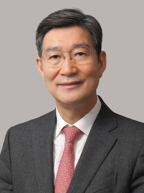 오광수 민정수석. 사진=법무법인 대륙아주
