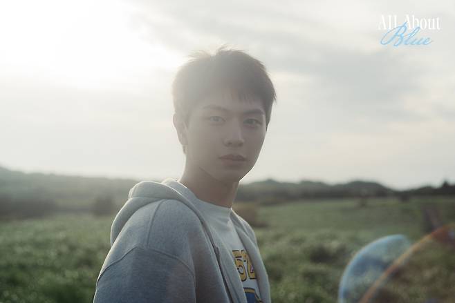 SBS 드라마 ‘귀궁’에서 윤갑과 이무기 강철이 1인2역을 소화한 배우 육성재. 사진 아이윌미디어