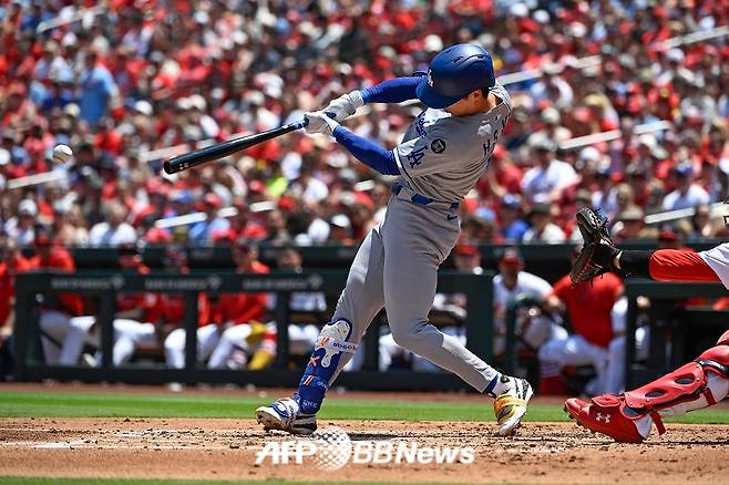 9일(한국 시각) LA 다저스와 세인트루이스 카디널스의 경기에서 김혜성이 타격을 시도하고 있다. /AFPBBNews=뉴스1