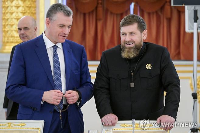 러시아 방문한 카디로프 체첸 정부 수장 [타스=연합뉴스 자료사진]