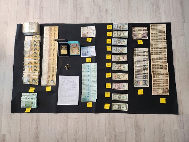 압류 물품. 국세청 제공