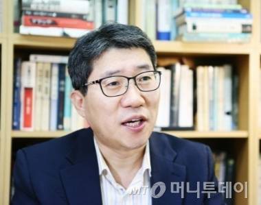 채진원 경희대 공공거버넌스연구소 교수