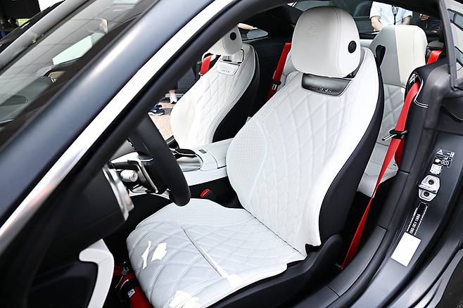 메르세데스-AMG GT 55 4MATIC+. 사진: 김학수 기자