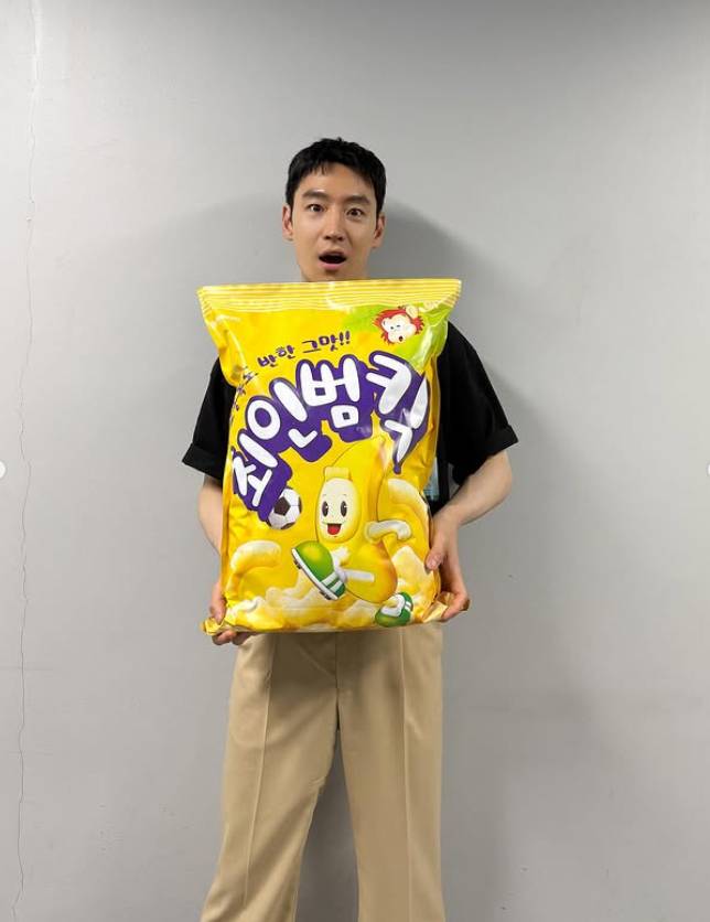 사진 | 이제훈 SNS