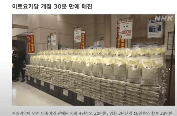 36e98205b6801af148f2f4934e866969a8b0416c46bf4eccaffadb0838a7b6ef81c8f8c70b85c2faaebc3c3b2614d99839b7c1c163c4