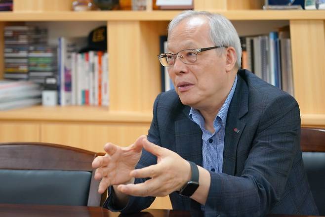 고도경 광주과학기술원(GIST) 고등광기술연구원(APRI) 원장이 5월 29일 동아사이언스와 인터뷰하고 있다. GIST 제공