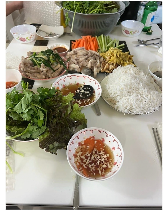 image.png 베트남 여자랑 결혼해서 밥도 못 얻어먹는 디씨인