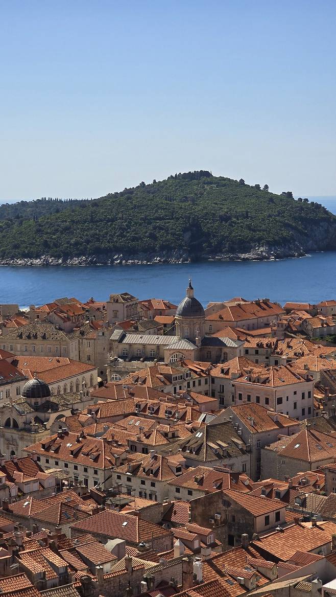 20250502_095644.jpg 꽃보다누나, 왕좌의 게임 그리고 모드리치의 나라