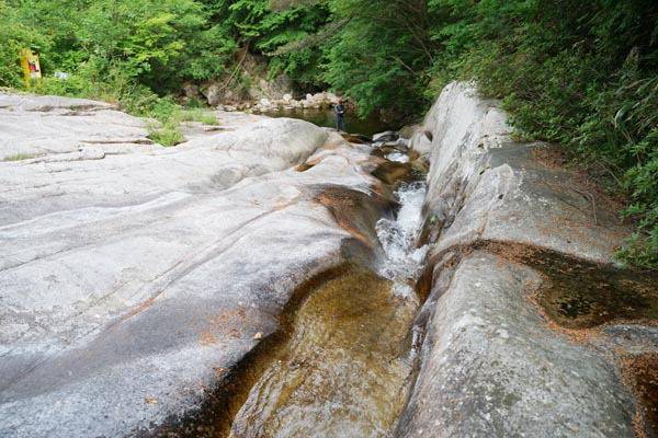 부전계곡의 용소.