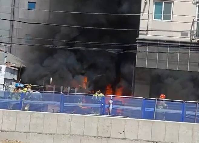 화재 현장 [독자 제공. 재판매 및 DB 금지]