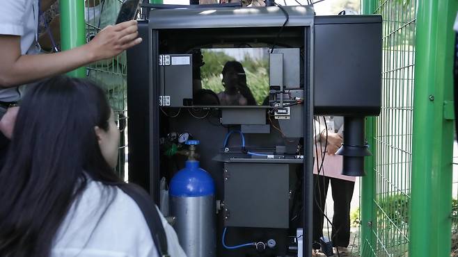 질병청이 개발한 인공지능 기반 모기 감시장비(AI-DMS) [질병관리청 제공]