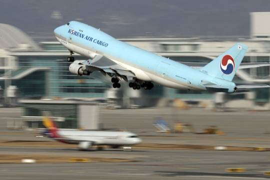 지난해 12월 11일 인천국제공항 전망대에서 바라본 공항 계류장 내 대한항공 모습. 사진=뉴시스