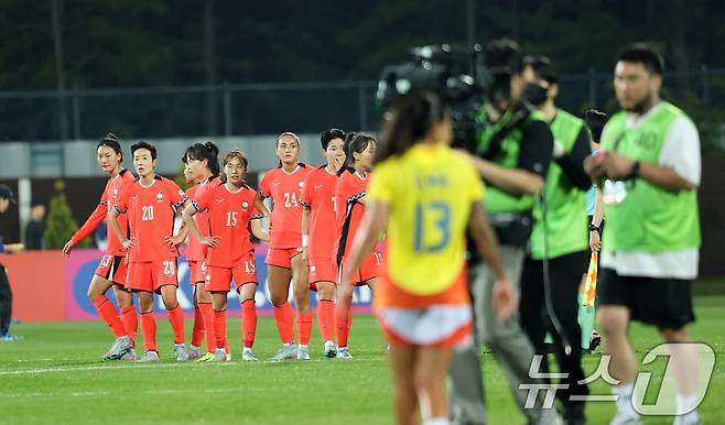 세계 랭킹 21위로 밀린 여자 축구대표팀. /뉴스1 ⓒ News1 이승배 기자