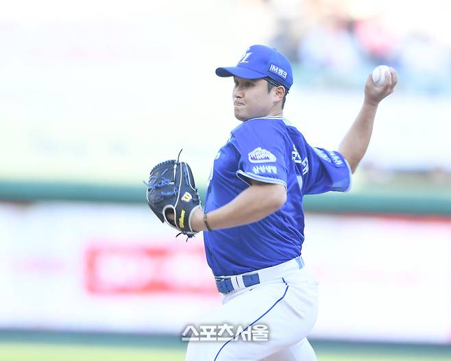 삼성 최원태가 4일 인천SSG랜더스필드에서 열린 2025 KBO리그 SSG와 경기에 선발 등판해 역투하고 있다. 문학 | 최승섭기자 thunder@sportsseoul.com