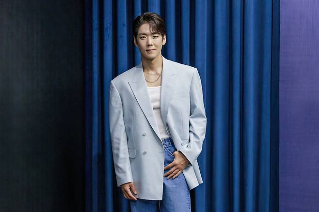 뮤지컬 배우 카이는 본명 정기열 대신 활동명으로 무대에 오르고 있다. 자신을 ‘아직 꿈 많은 소년’이라고 자신을 소개한 그의 염원을 이름에 담았다. 사진 | EMK뮤지컬컴퍼니
