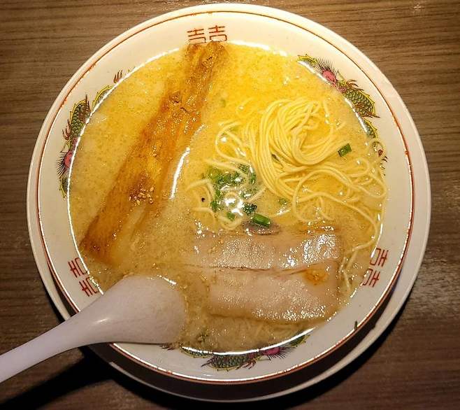 7fed8272b48269fe51ee87e7448275734397e4df712af007f49f0194570e7762