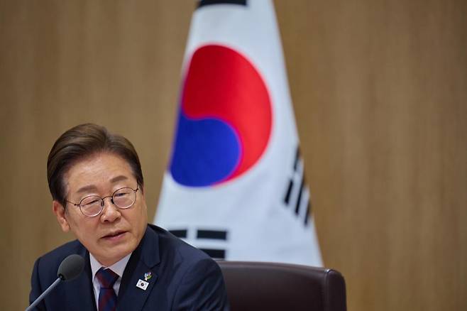 이재명 대통령이 10일 서울 용산구 대통령실 청사에서 열린 국무회의에서 모두발언을 하고 있다. 2025.6.10. 대통령실 제공