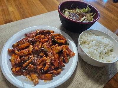 다운로드 (4).jpeg 보배드림에 올라온 틀딱 독거아재의 혼밥.......jpg 보배드림에 올라온 틀딱 독거아재의 혼밥.......jpg