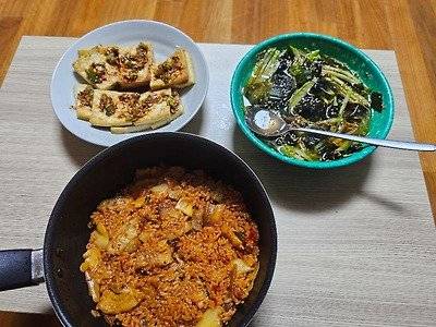 다운로드 (7).jpeg 보배드림에 올라온 틀딱 독거아재의 혼밥.......jpg 보배드림에 올라온 틀딱 독거아재의 혼밥.......jpg