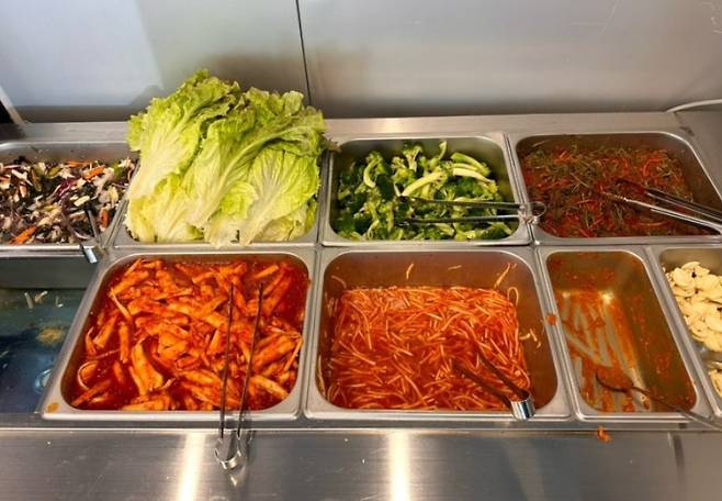 a81b5052c3d0e6627f551af42cbca8b0.webp.ren.jpg 대전 7000원 한식뷔페