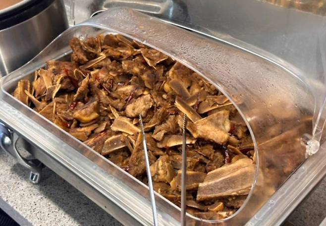 ab186aa964ad2ae6cfed36acf063f72a.webp.ren.jpg 대전 7000원 한식뷔페