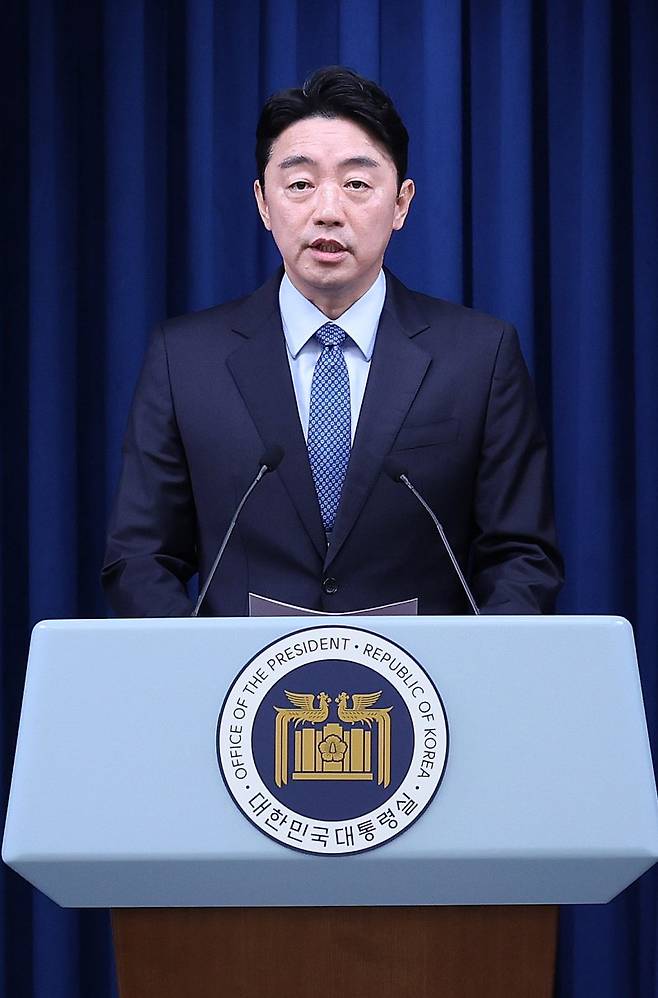 강훈식 대통령 비서실장이 8일 서울 용산구 대통령실 청사에서 수석급 인선 발표를 하고 있다. 사진=뉴스1