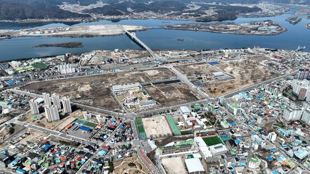 ▲ 옛 캠프페이지 전경