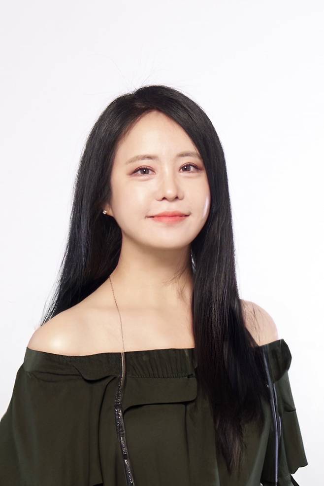 네오 클래식 작곡가이자 연주자인 조이진. / 사진 출처. 조이진