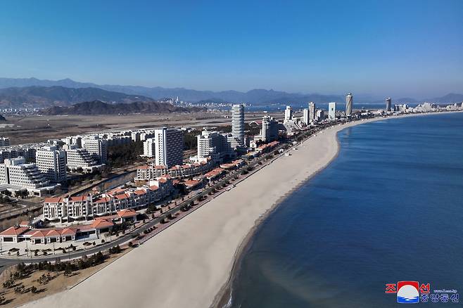 A picture of the Wonsan-Kalma coastal tourist zone facilities revealed by North Korea on Dec. 31, 2024 [KOREAN CENTRAL NEWS AGENCY/YONHAP]