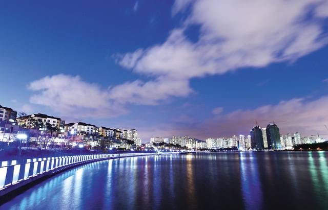 경기도 수원 원천호수. 한국관광공사제공